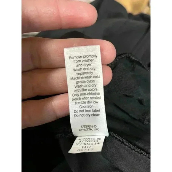 ATHLETA Black BROOKLYN LEGACY Mid Rise Jogger Pants  Size 2 Performance - Picture 8 of 8